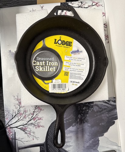 Lodge 10 inch - cm, /